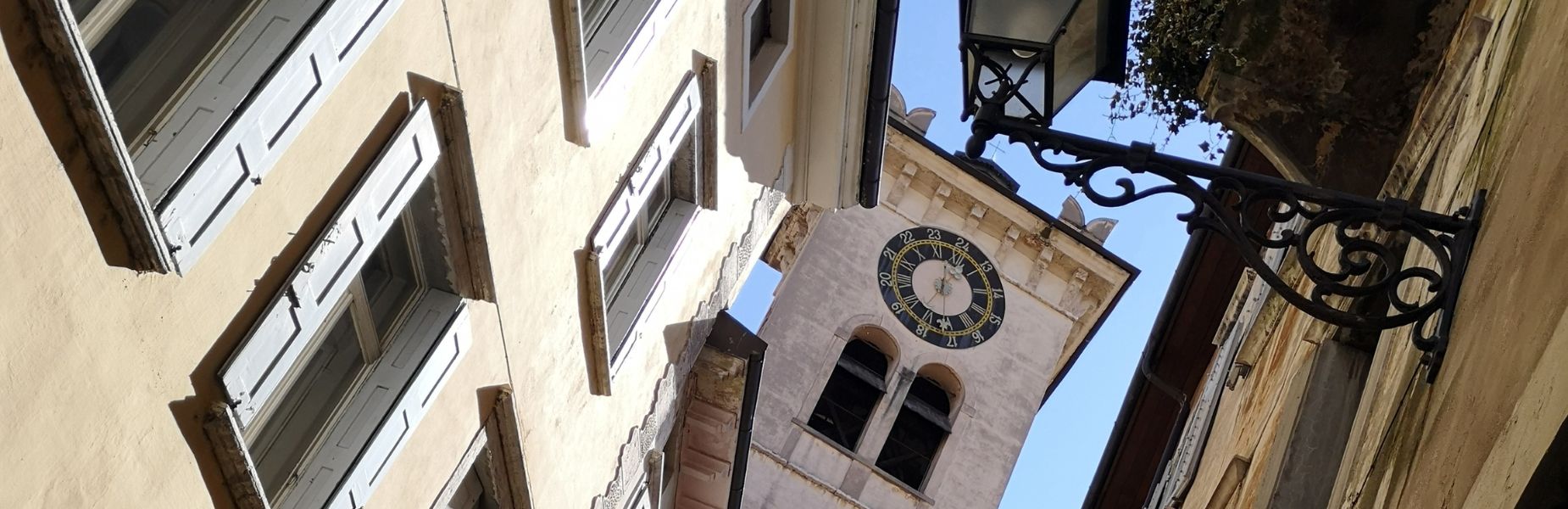 11/10-città