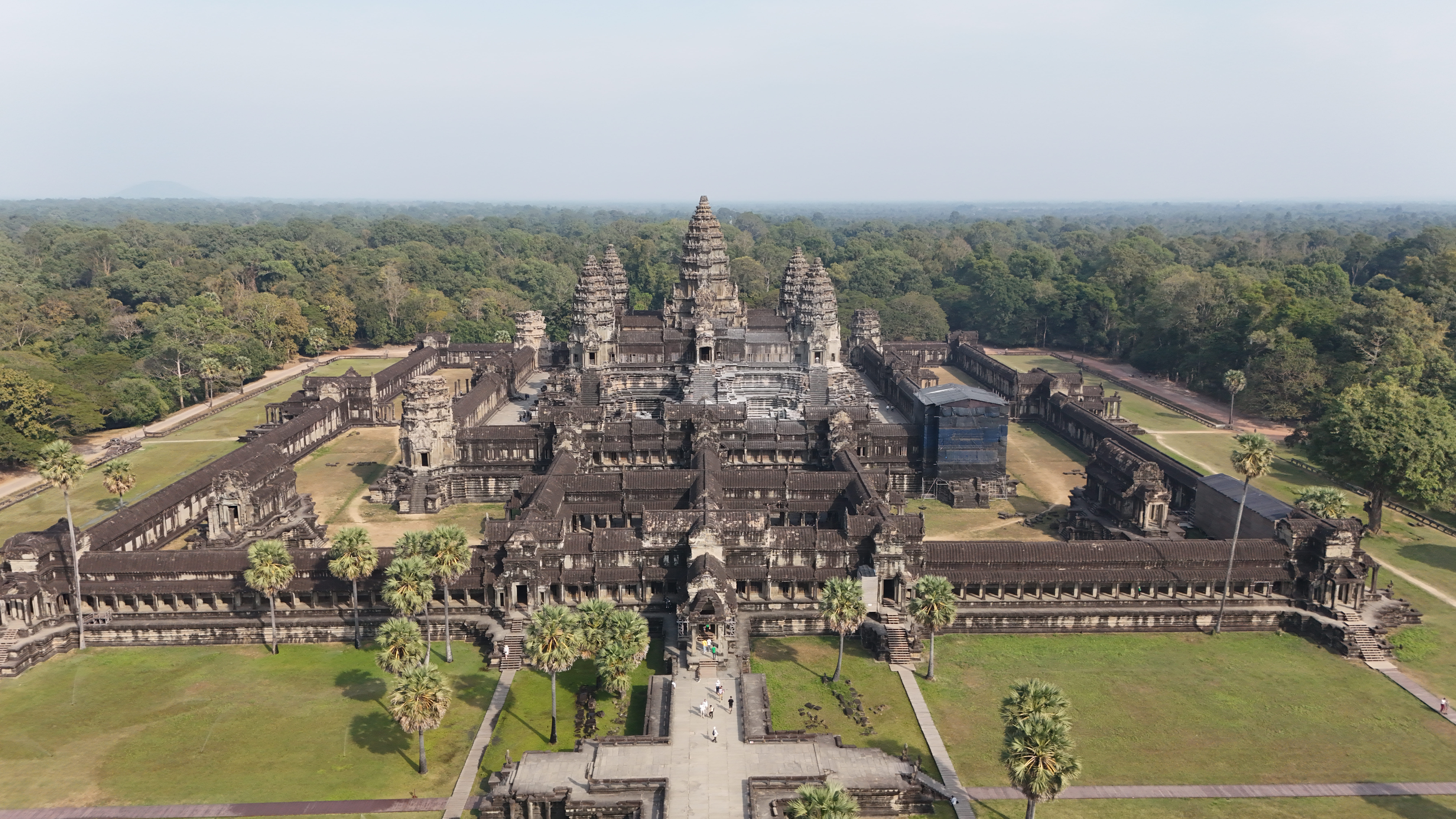 05-Drone-Angkor Wat-full (2).jpg