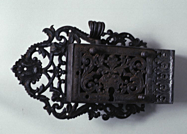 Serratura di portone in ferro del XVIII secolo